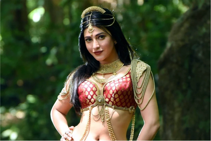 Unmarried Actress in Tollywood Above 30-Shruti Haasan