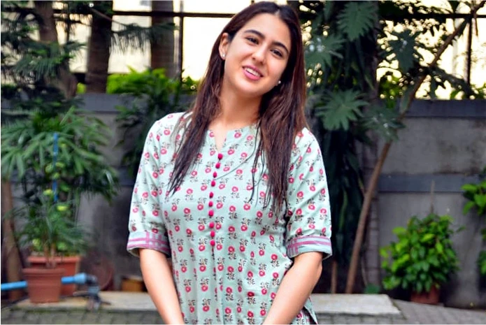 Sara Ali khan in kurti