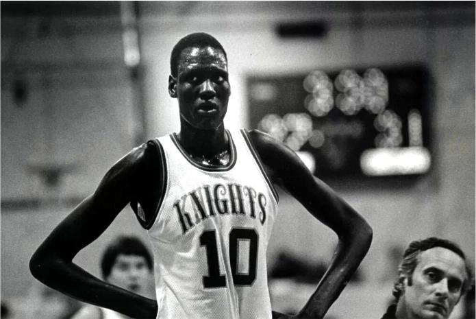 Manute Bol: Tallest NBA Player