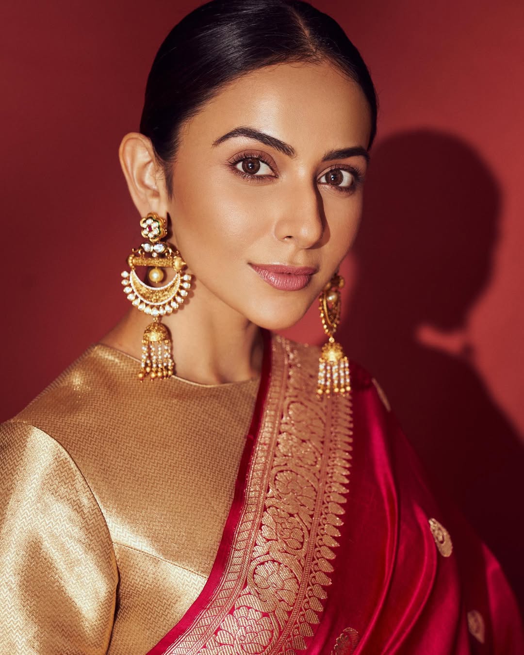 Rakul Preet in silk saree huge ear rings 