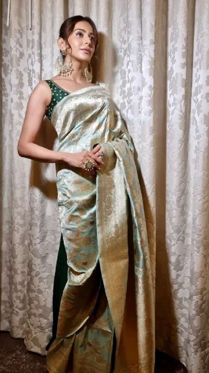 Rakul Preet Singh saree photos in green saree 