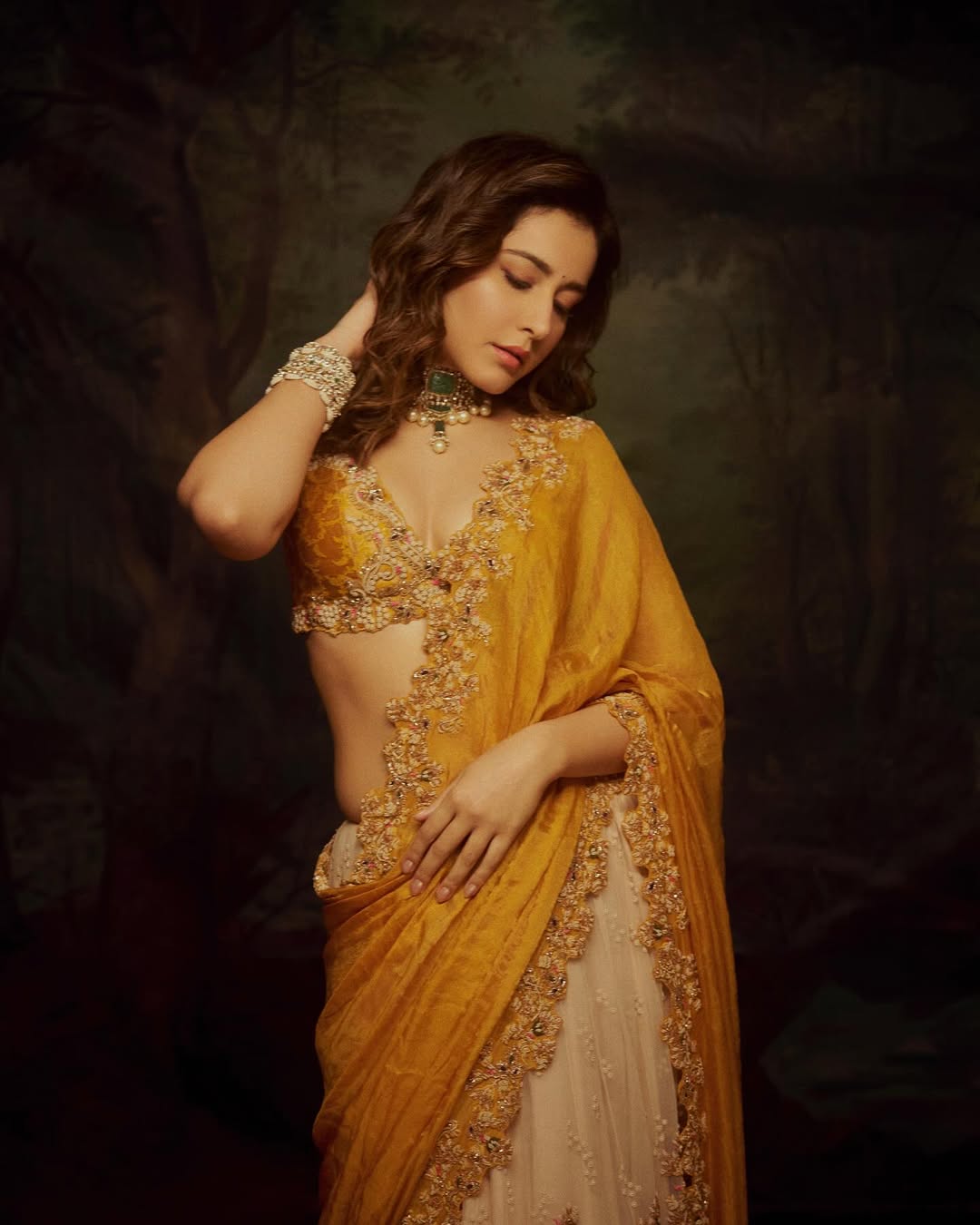 Rashi Khanna yellow saree natural beauty